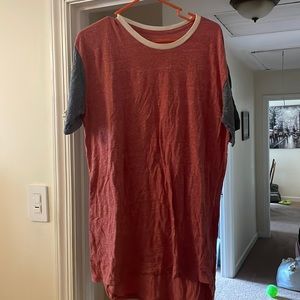 Men’s lularoe tee